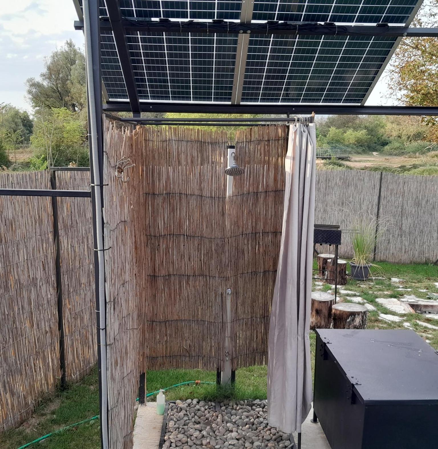 Glamping House Two Rivers Ljubuški 外观 照片