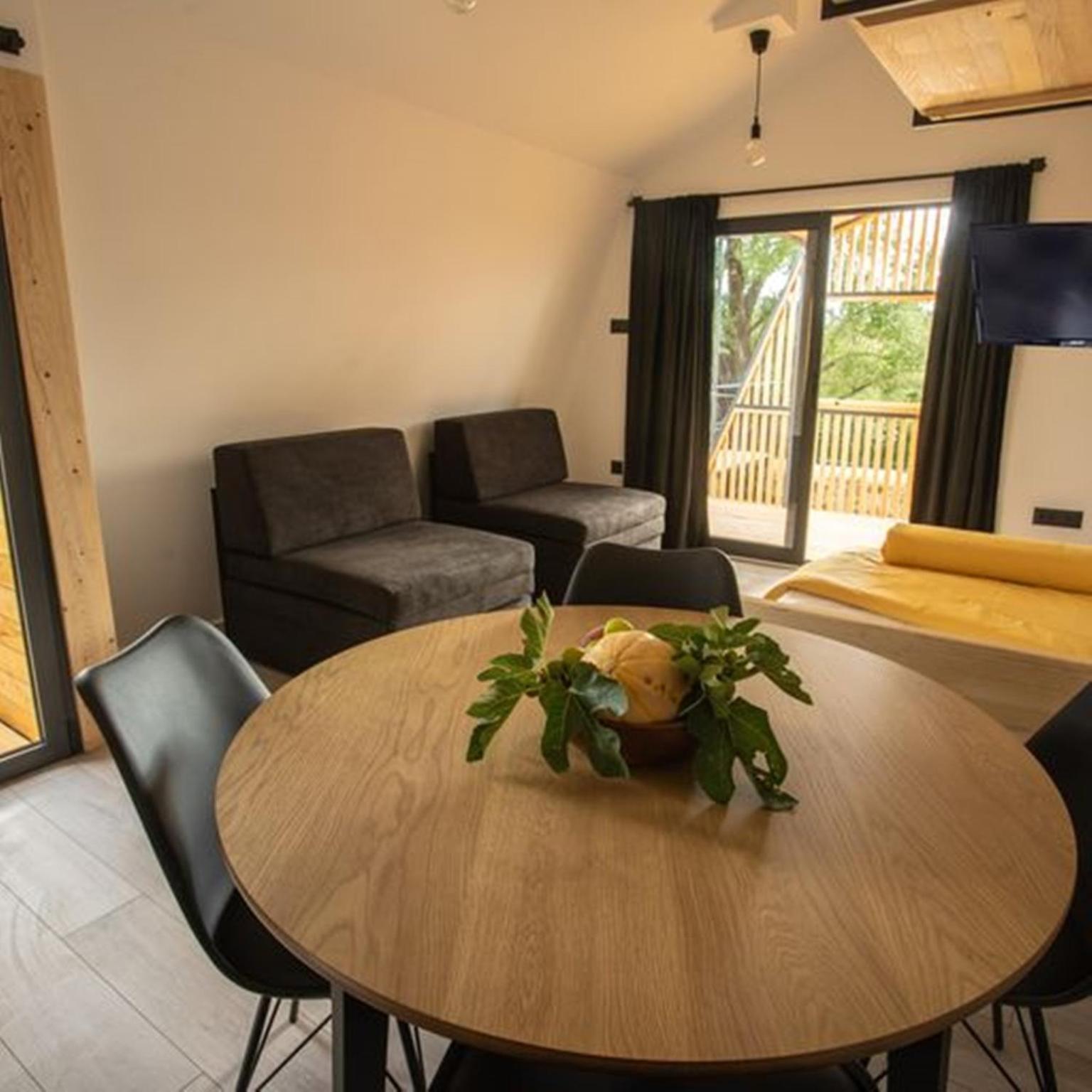 Glamping House Two Rivers Ljubuški 外观 照片